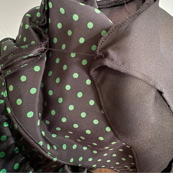 INC INTERNATIONAL CONCEPTS 100% Silk Sleeveless Top Black Green Polka Dots Sz 2 - Picture 6 of 7
